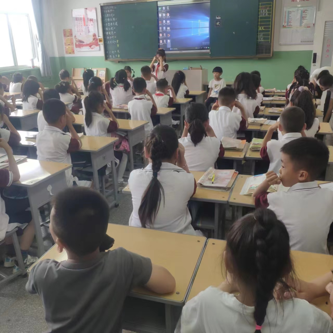 【西苑园动态】走进小学校园  科学幼小衔接 ——榆次七幼教育集团西苑园大班幼儿走进小学 第13张