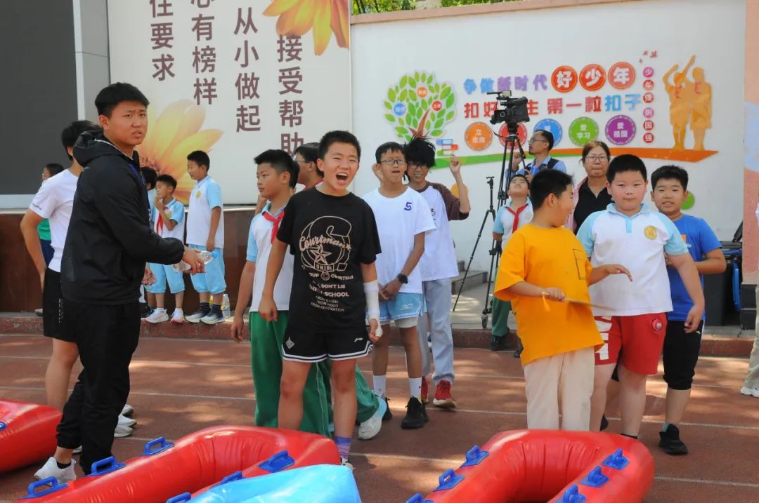 童心飞扬  快乐翱翔——中关村第一小学顺义学校“六一”儿童节嘉年华活动 第78张