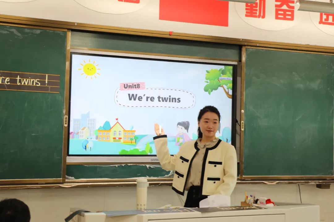 【一附教育集团·朝晖小学】教学视导赋能量 精准把脉促提升——朝晖小学迎接一附集团视导组常态工作检查 第13张