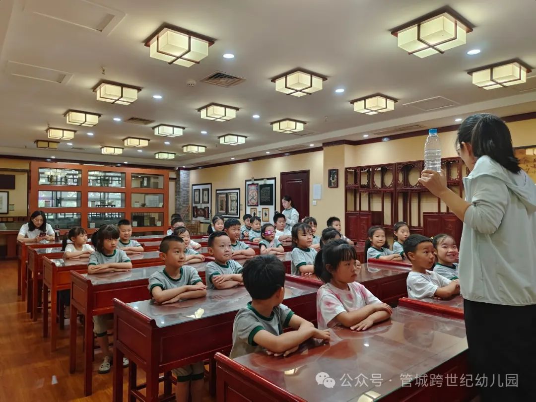 【初探小学 礼遇成长】——管城跨世纪幼儿园参观小学活动 第9张