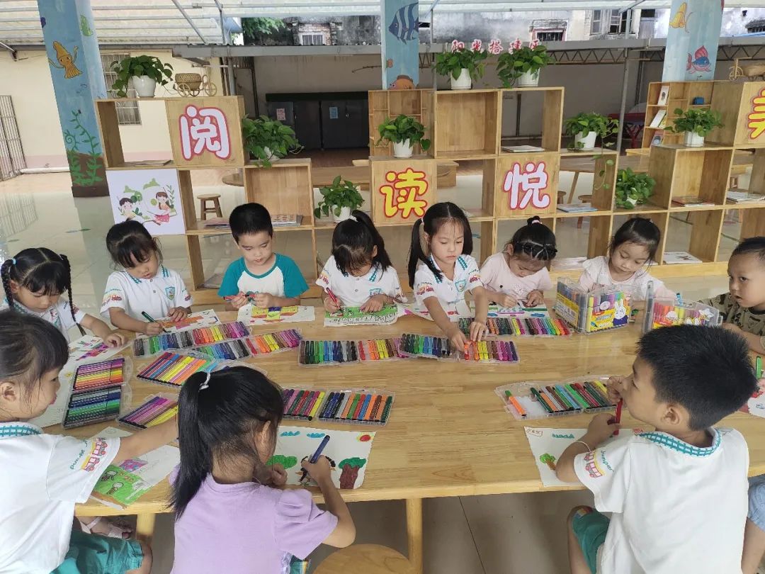 初探小学.礼遇成长——合浦县实验幼儿园开展幼小衔接系列活动之参观合浦县实验小学活动 第9张