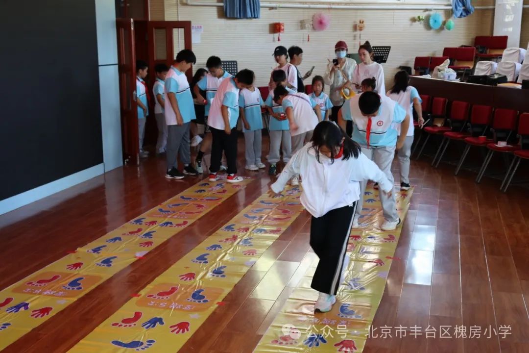 槐房小学开展“学史崇德 五气润泽”校园“百花园”艺术节展演及游戏节体验活动 第43张