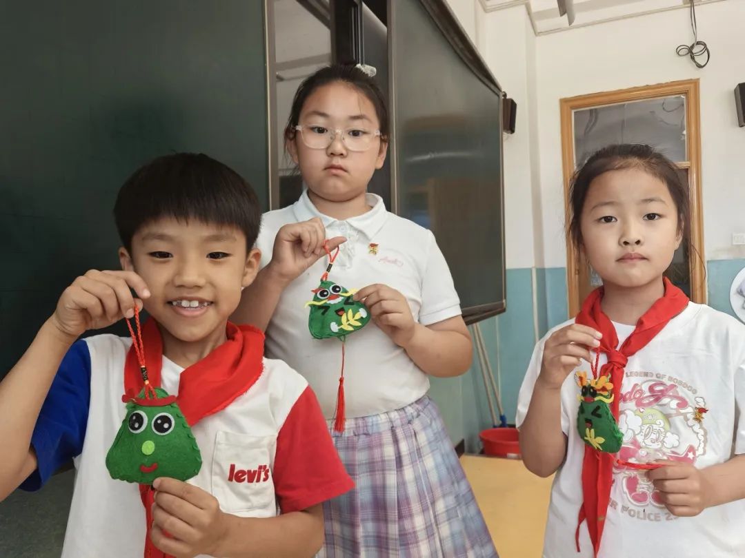 童心飞扬  快乐翱翔——中关村第一小学顺义学校“六一”儿童节嘉年华活动 第172张