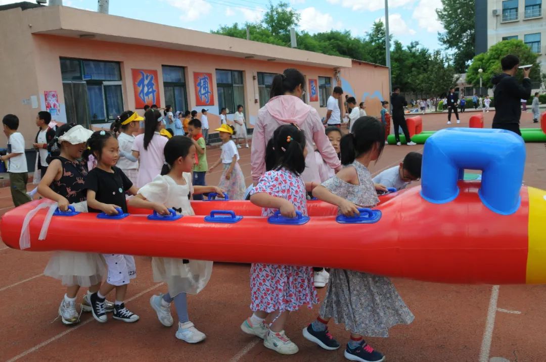 童心飞扬  快乐翱翔——中关村第一小学顺义学校“六一”儿童节嘉年华活动 第99张