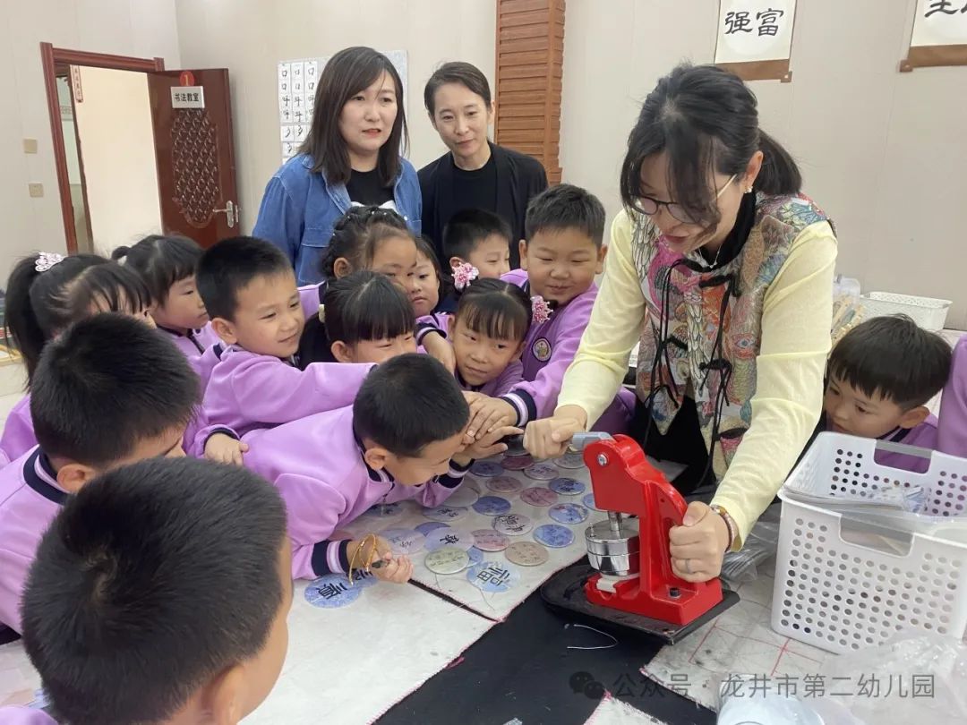 【幼儿活动】“趣”探小学,“幼”见成长——龙井市第二幼儿园携手龙井市东山实验小学开展参观小学活动 第73张