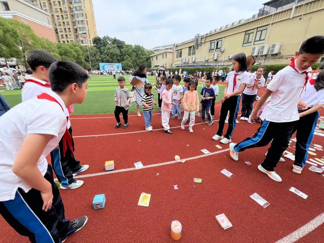 “趣”探小学,共“衔”成长 第66张