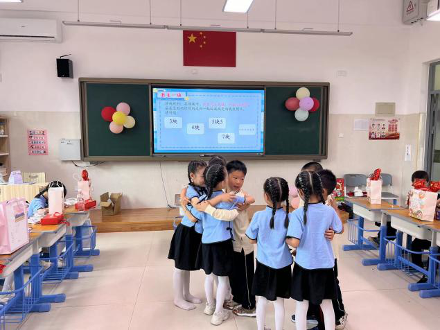 红润童心  快乐成长——海滨小学“六·一”系列活动之游园活动 第11张