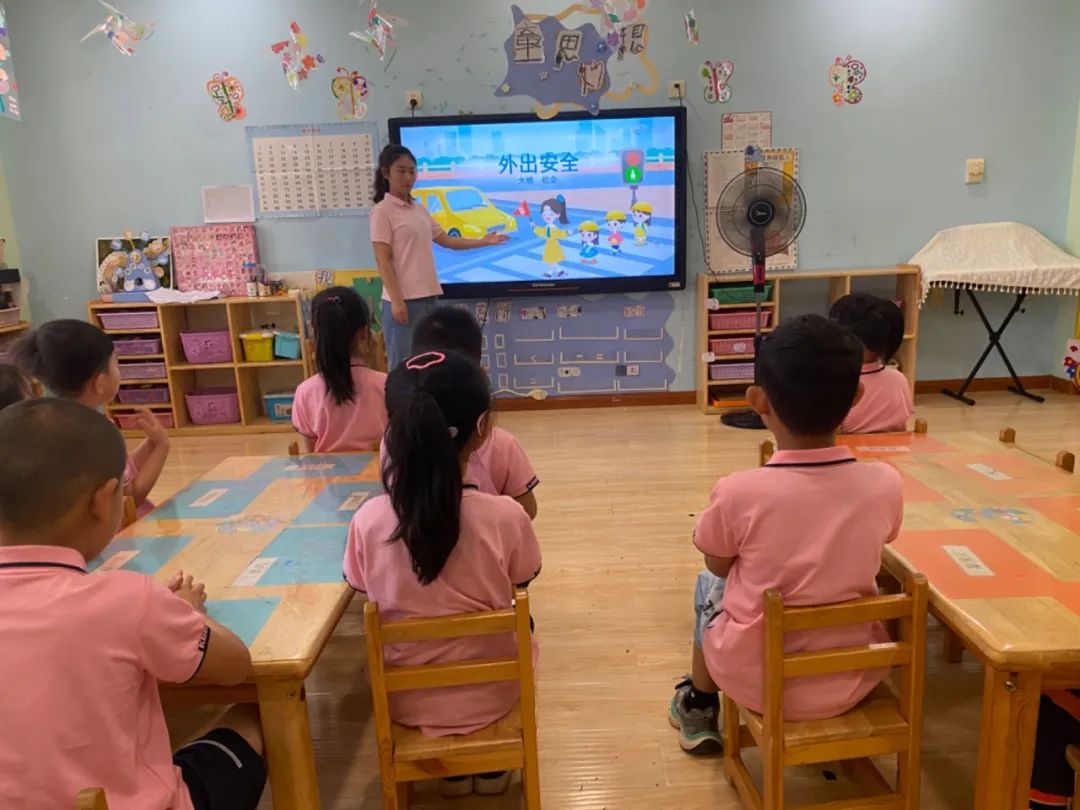 初探小学,“幼”见成长——王稳庄镇中心幼儿园幼小衔接“参观小学”主题活动 第28张