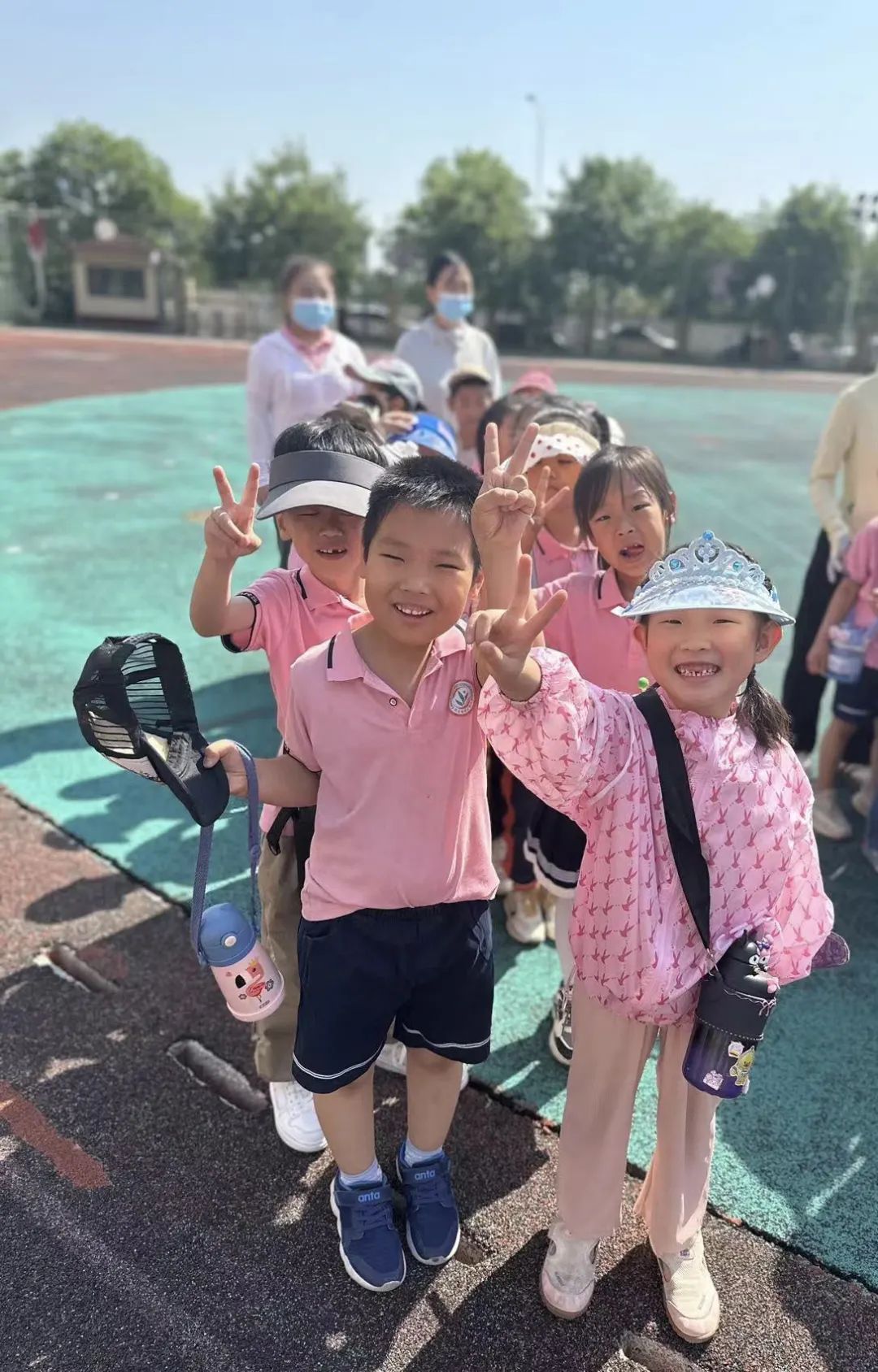 初探小学,“幼”见成长——王稳庄镇中心幼儿园幼小衔接“参观小学”主题活动 第51张