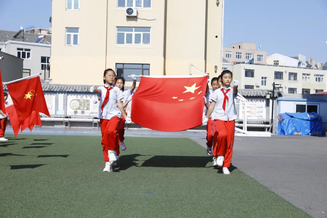 清风拂我心  节俭伴我行——庄河市实验小学主题升旗仪式 第9张