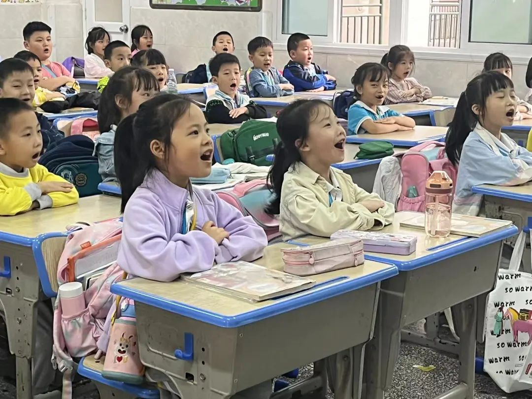 【园所活动】“小学初体验,衔接零距离”参观小学活动—长沙县星沙街道金鹰幼儿园 第15张