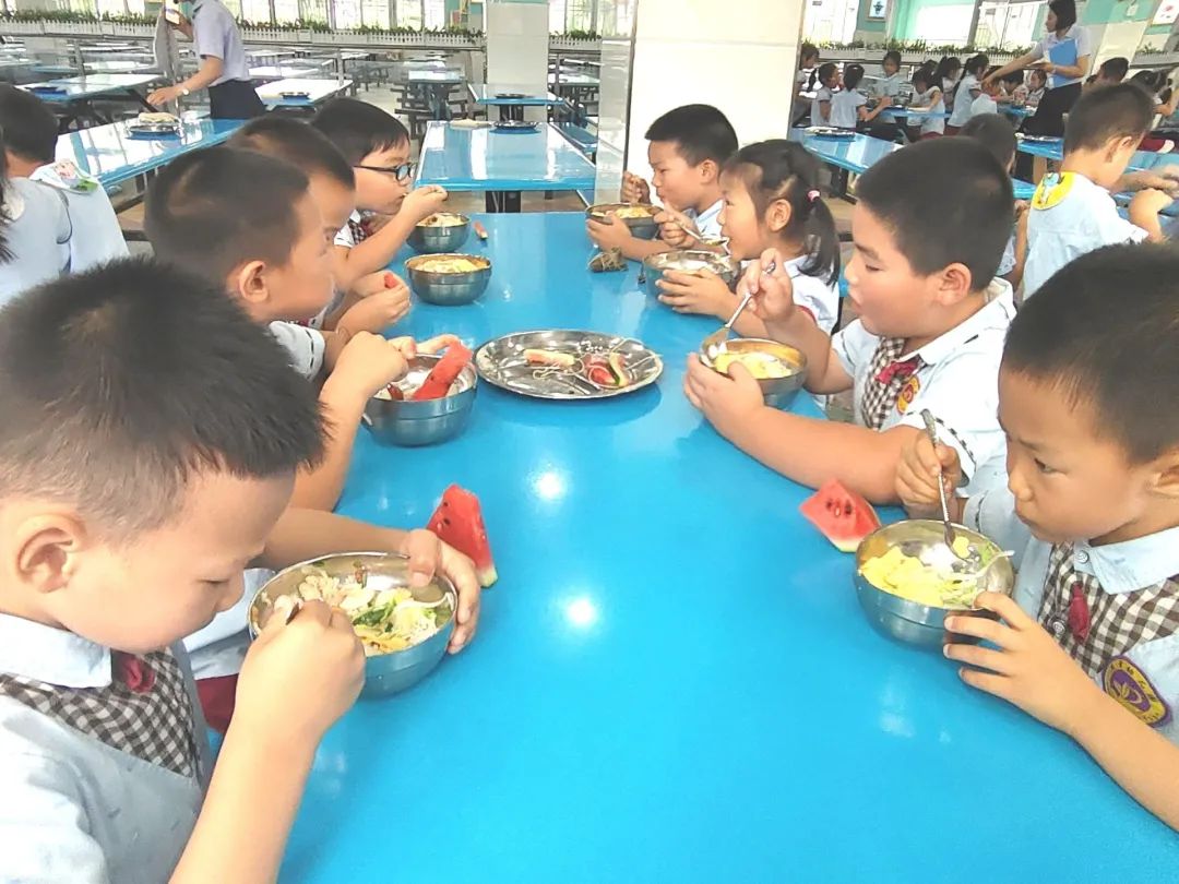 走进小学初体验  幼小协同促成长——炎帝幼儿园幼小衔接之“小学体验日”活动 第27张