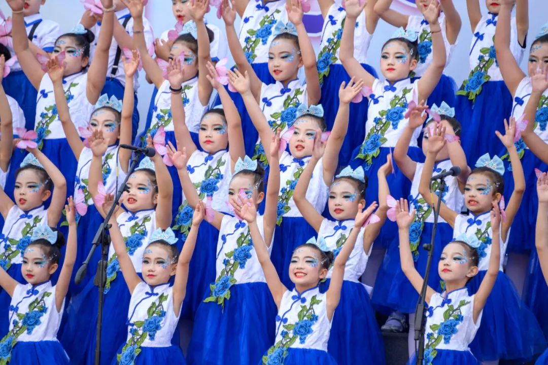 南充市西河路小学:童年印象  艺美繁春——第二十四届校园艺术节暨学科融合成果展演 第29张