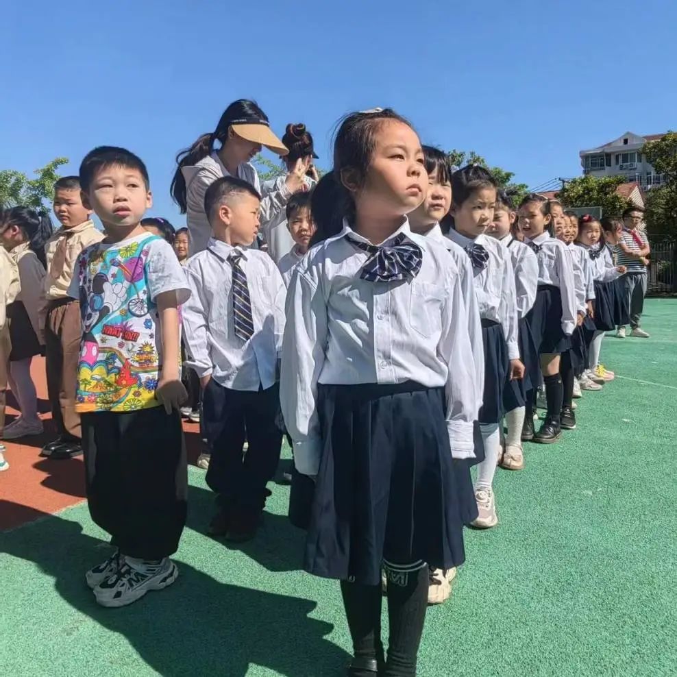 亲爱的小学,我们来啦!——长兴幼儿园幼小衔接之参观小学 第12张