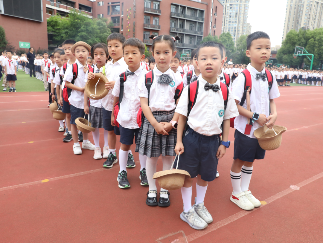 【学前教育宣传月】体验小学 “幼”见成长——同茂幼儿园大班组小学体验日活动 第44张