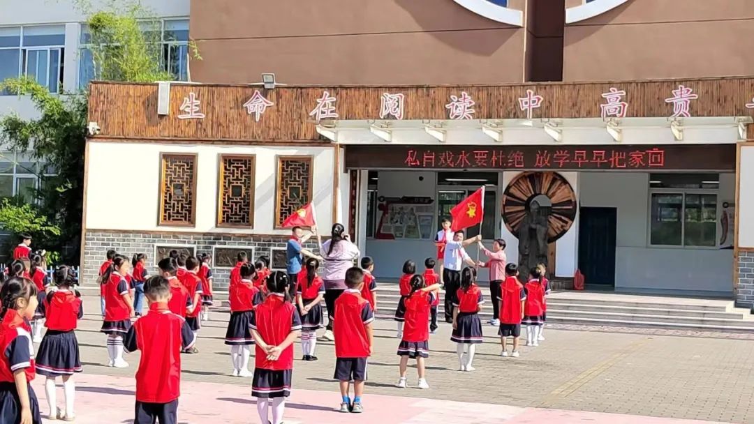 追梦小学·礼遇成长——富春幼儿园大班组参观小学活动 第9张