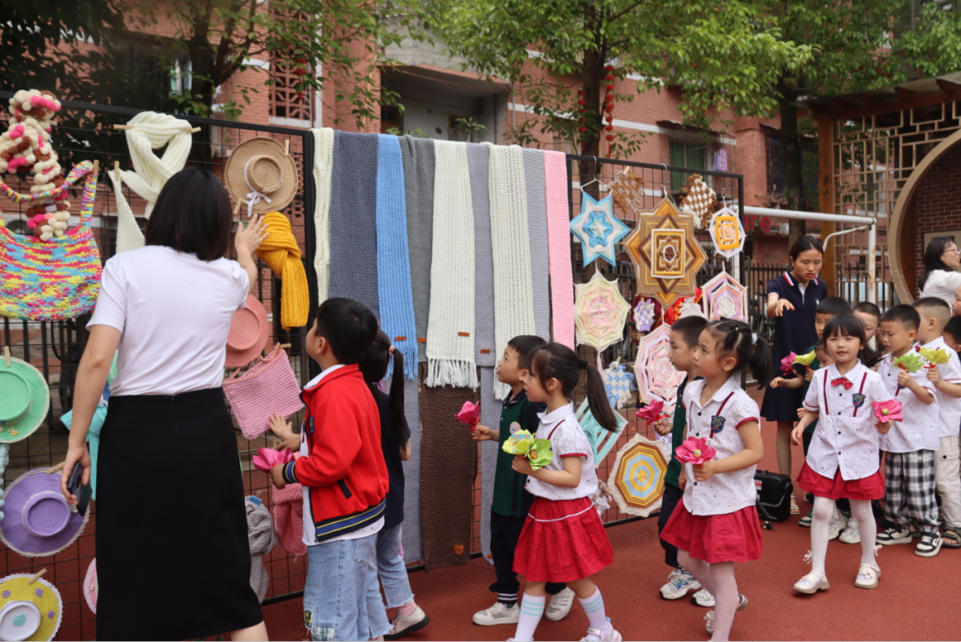 初探小学  礼遇成长——宣汉县蒲江幼儿园幼小衔接活动 第14张