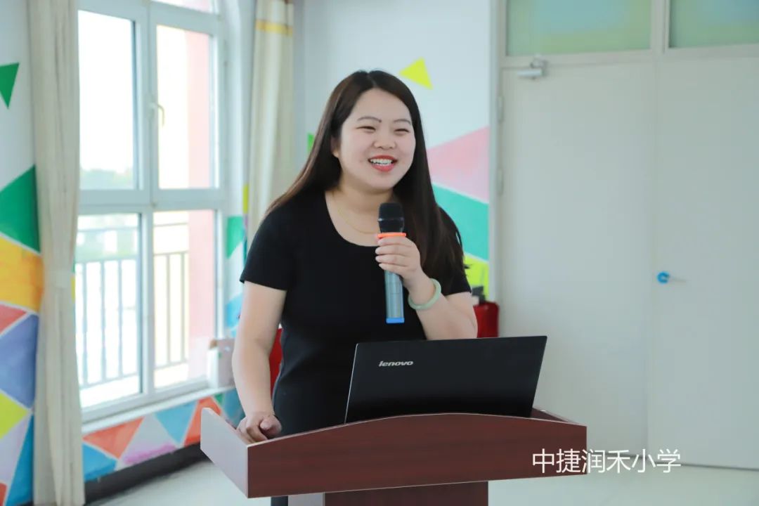 满园书香,悦读悦享——全区小学“阅读推进及成果展示”活动在润禾小学举行 第9张