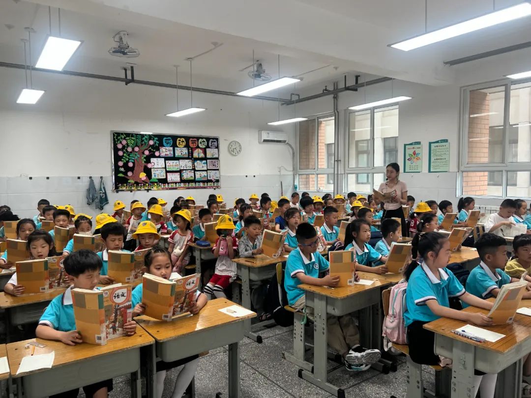 美好初夏,“幼”见小学——安阳高新区商颂小学迎接各幼儿园走进小学幼小衔接活动纪实 第9张