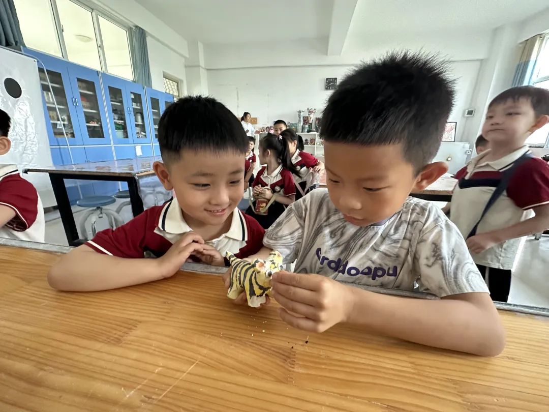 初探小学  礼遇成长——枣庄市第二十九中学附属幼儿园大班组参观小学活动 第50张