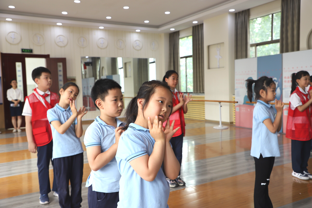 【幼小衔接】小学长啥样?我想去看看——济南市经五路幼儿园幼小衔接系列活动之走进小学 第75张