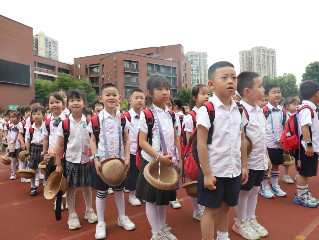 【学前教育宣传月】体验小学 “幼”见成长——同茂幼儿园大班组小学体验日活动 第45张