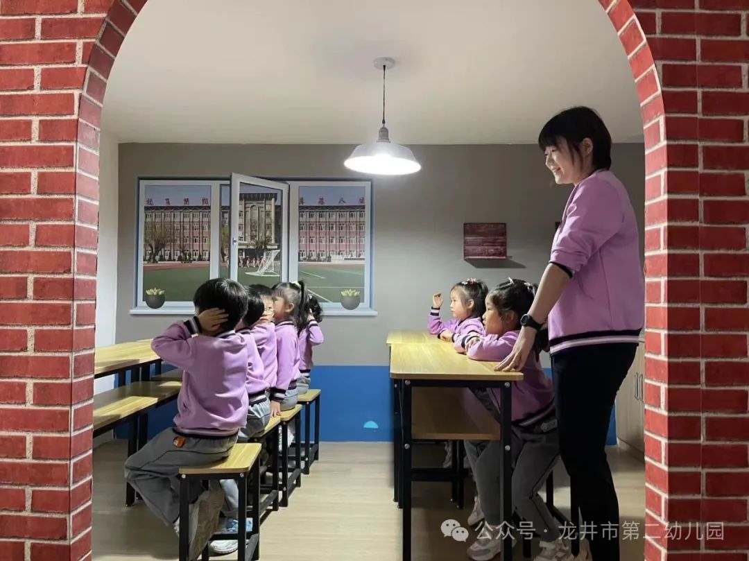 【幼儿活动】“趣”探小学,“幼”见成长——龙井市第二幼儿园携手龙井市东山实验小学开展参观小学活动 第61张