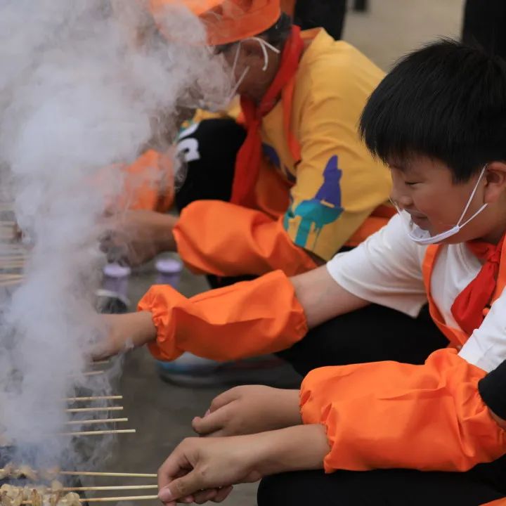 悦动田园  品味快乐——高安中心小学第二届校园美食节 第16张