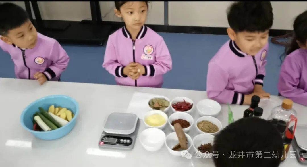 【幼儿活动】“趣”探小学,“幼”见成长——龙井市第二幼儿园携手龙井市东山实验小学开展参观小学活动 第102张