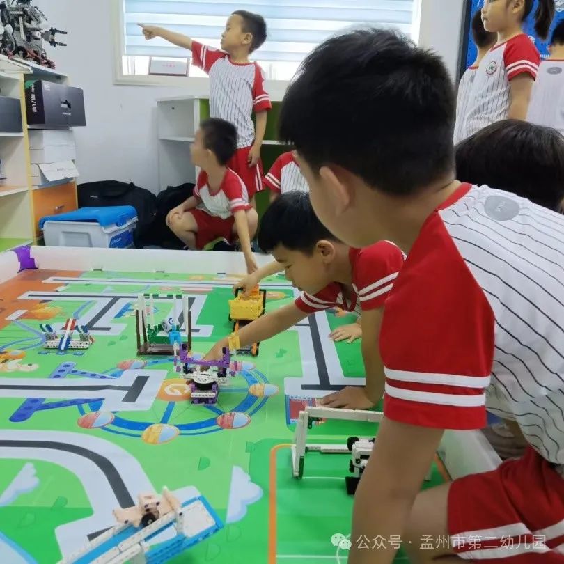 亲爱的小学,我来啦!——孟州市第二幼儿园参观小学活动 第30张