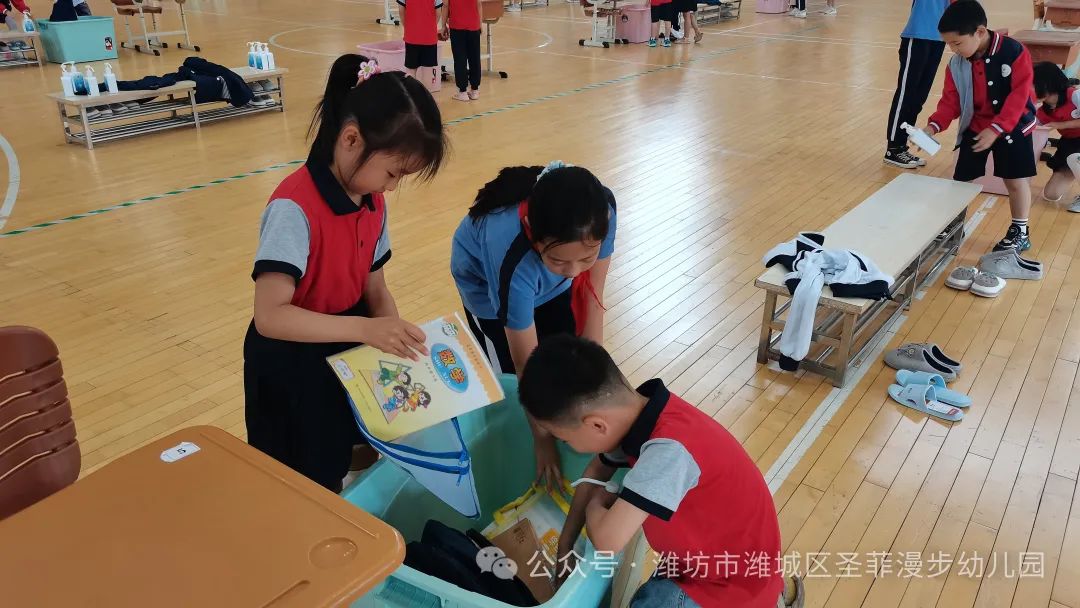 【参观小学初体验  幼小衔接零距离】~圣菲漫步幼儿园大班幼儿走进小学活动 第14张