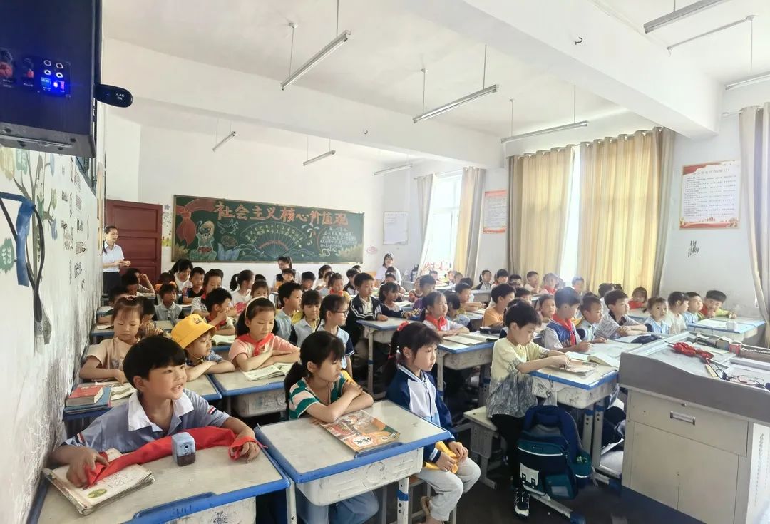 “初探小学  稳步启航”—— 沙窝镇中心幼儿园大班幼小衔接策划活动 第23张