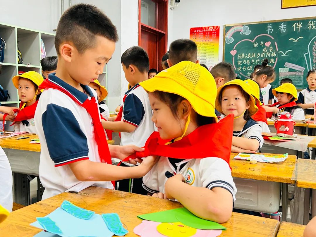 【无棣县实验幼儿园分园】走进小学,乐享成长——大班幼儿参观第四实验小学纪实 第59张