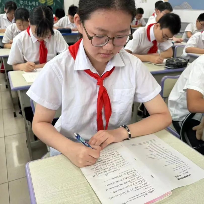 【故城县郑口第三小学·教学】以评激趣展风采  以评促学共成长——故城县郑口第三小学举行英语乐评活动 第15张