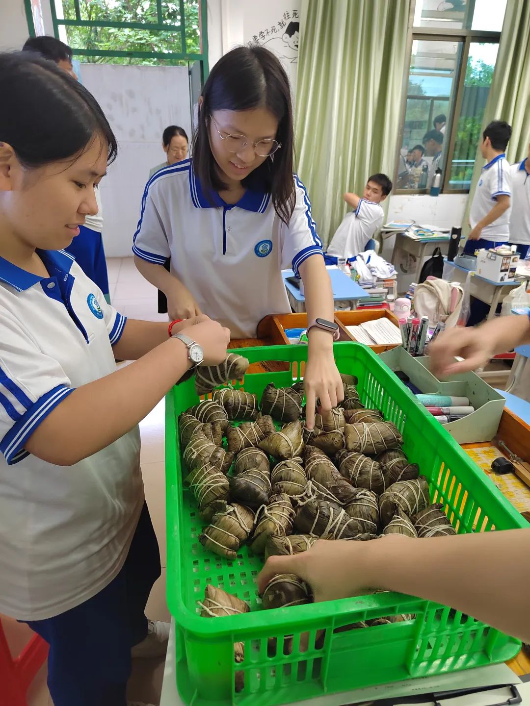 食堂 | 暖心服务,助力高考 第8张