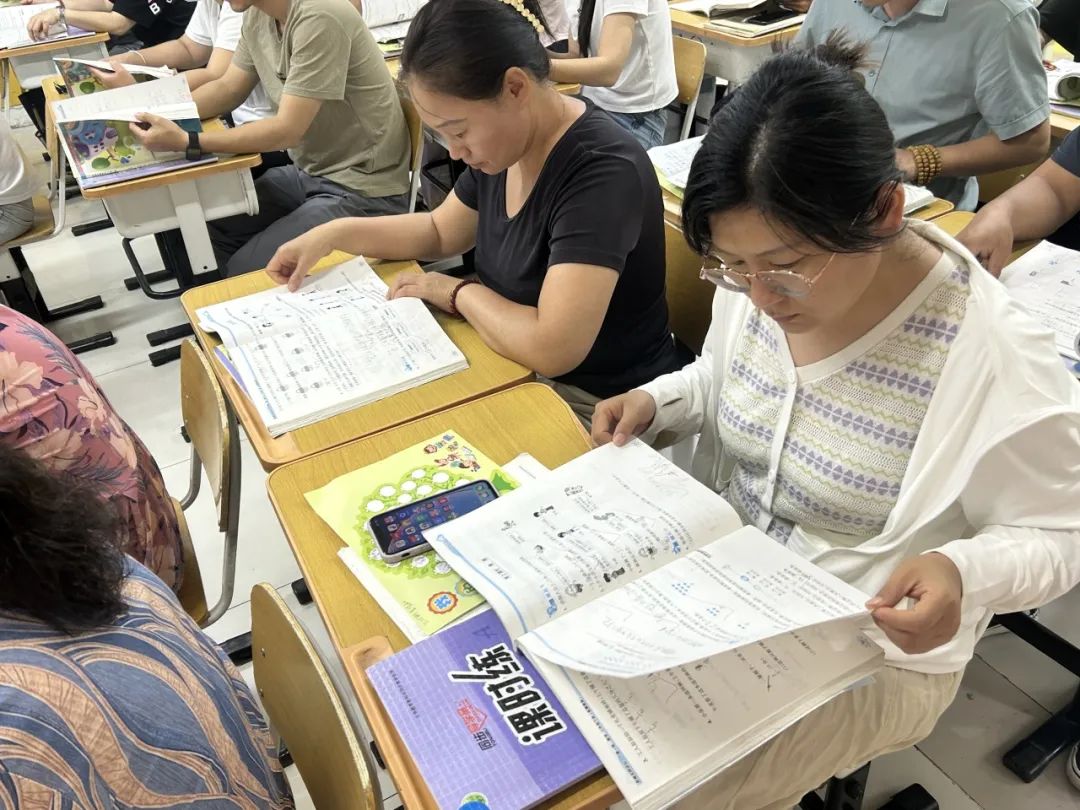 【柳林校区】一起见证成长——柳林铺小学召开家长交流会 第49张