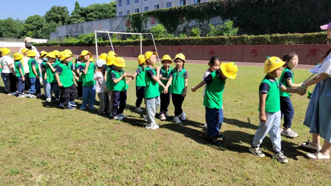 追梦小学·礼遇成长——富春幼儿园大班组参观小学活动 第14张