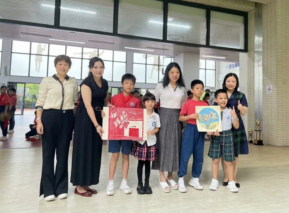 小学之初印象——华南师范大学幼教实验基地·新世界凯粤湾实验幼儿园大班级参观小学 第3张