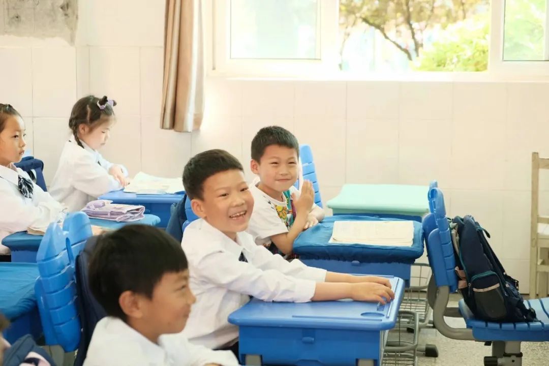 亲爱的小学,我们来啦!——长兴幼儿园幼小衔接之参观小学 第14张