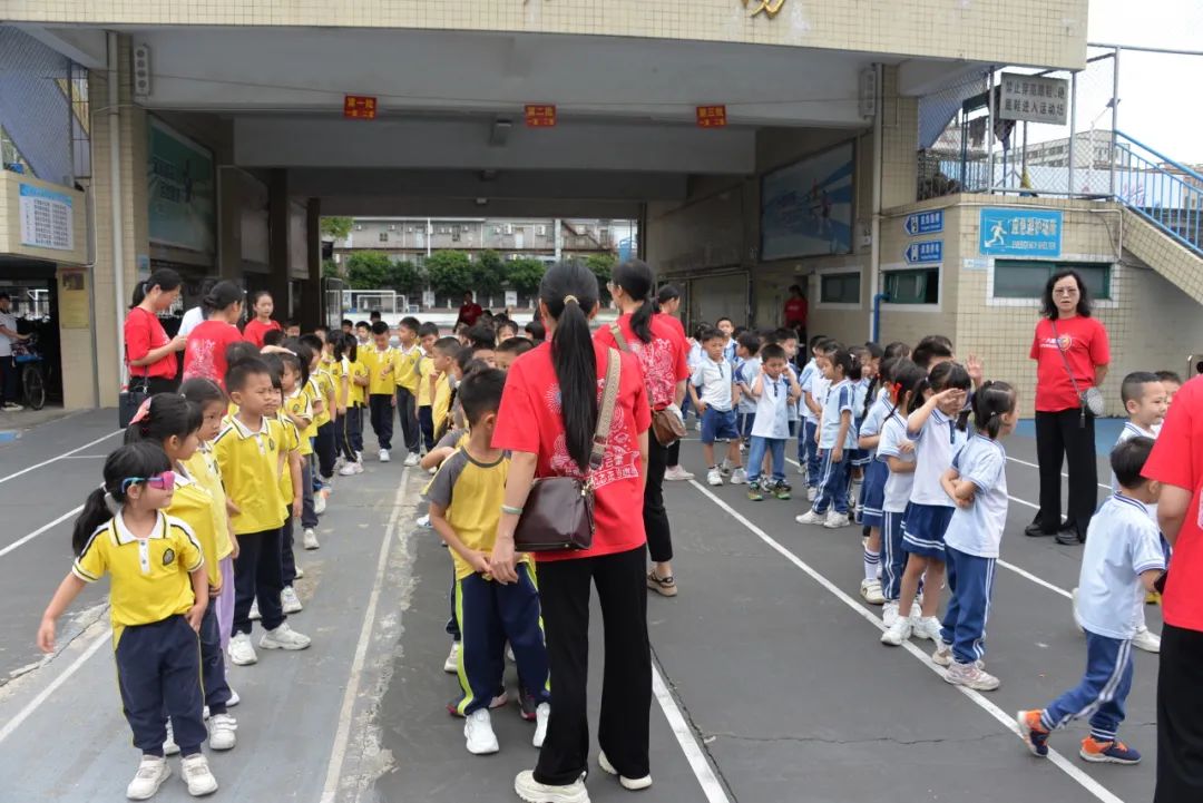 趣探小学,幼见成长 第27张