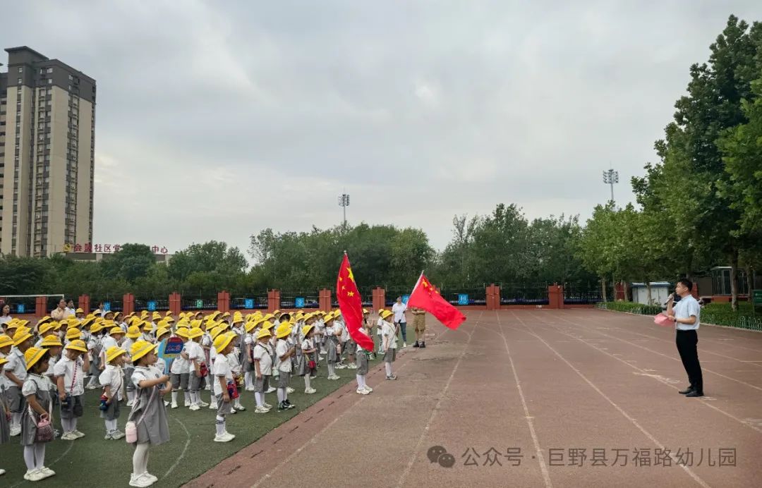 【党建引领】幼小衔接  “趣”见小学——巨野县万福路幼儿园参观小学活动 第26张