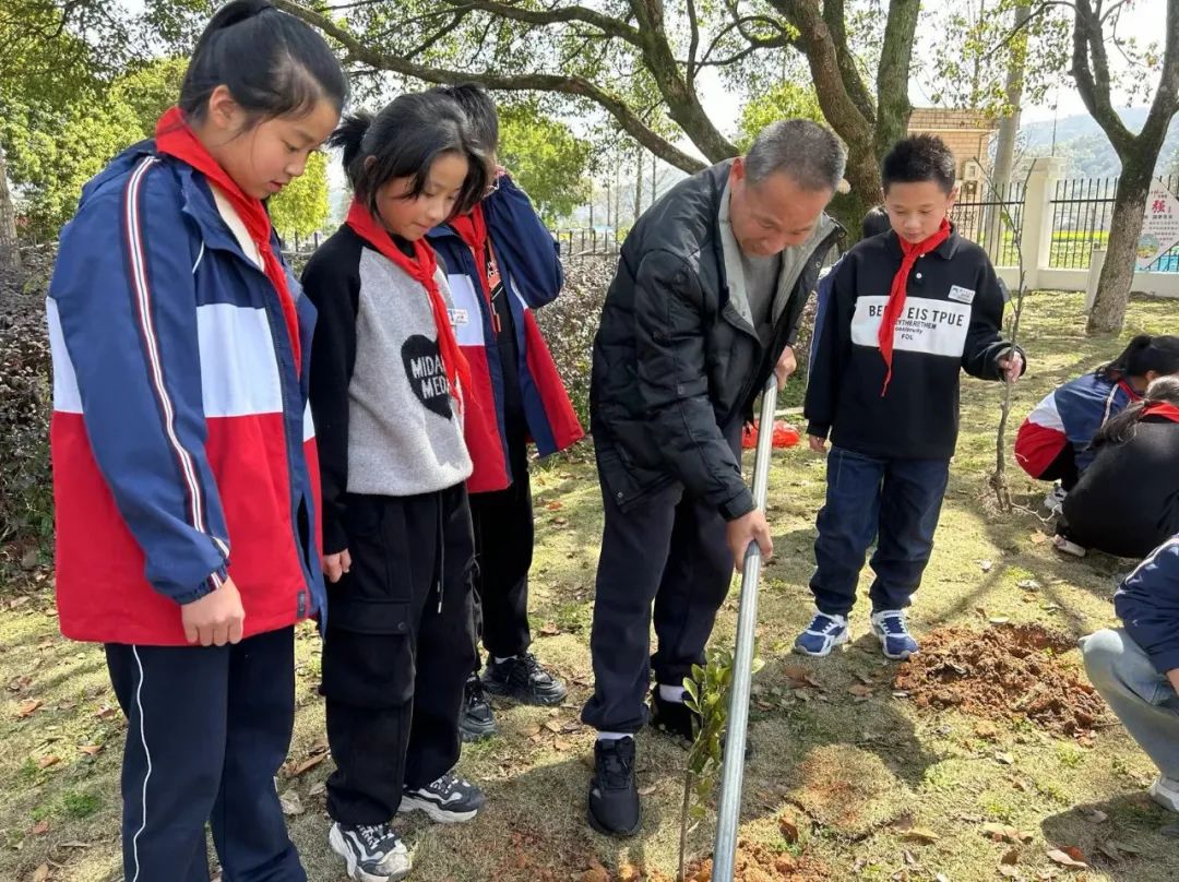 喜报|渔塘小学纸鸢中队被评为平阳县新时代中小学“活力班集体” 第17张