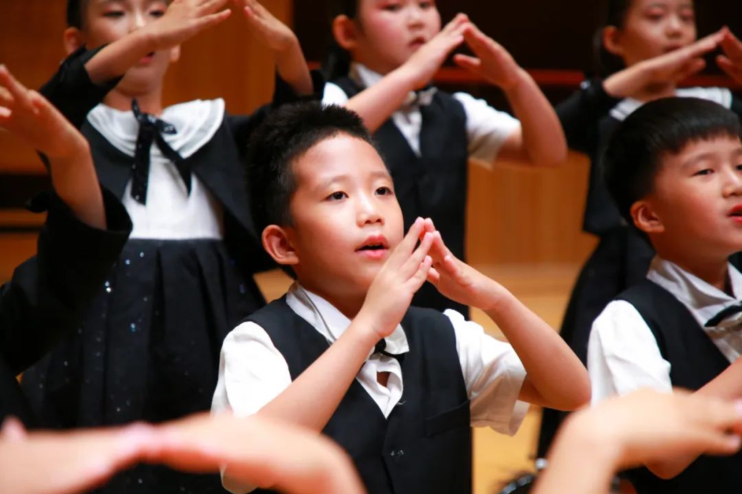 灯市口小学举行“逐光前行 扬帆远航”金帆合唱团二十周年专场音乐会暨灯市口小学建校160周年素质教育成果展示活动 第36张