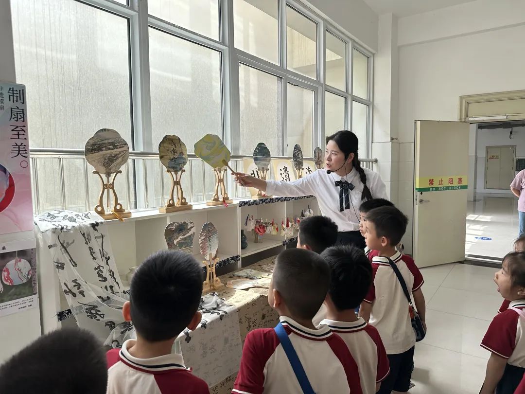 初探小学  礼遇成长——枣庄市第二十九中学附属幼儿园大班组参观小学活动 第20张