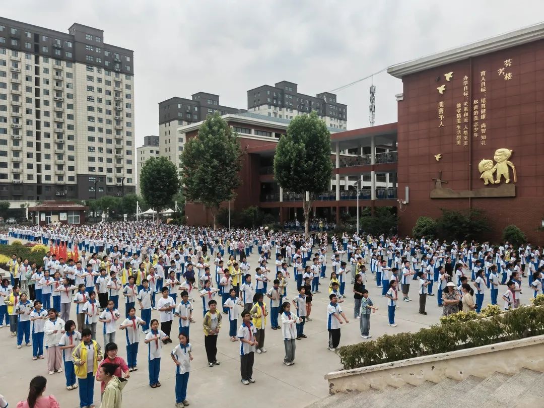 初探小学  礼遇成长——尉氏县第二公办幼儿园幼小衔接活动之走进韩庄小学体验活动 第21张