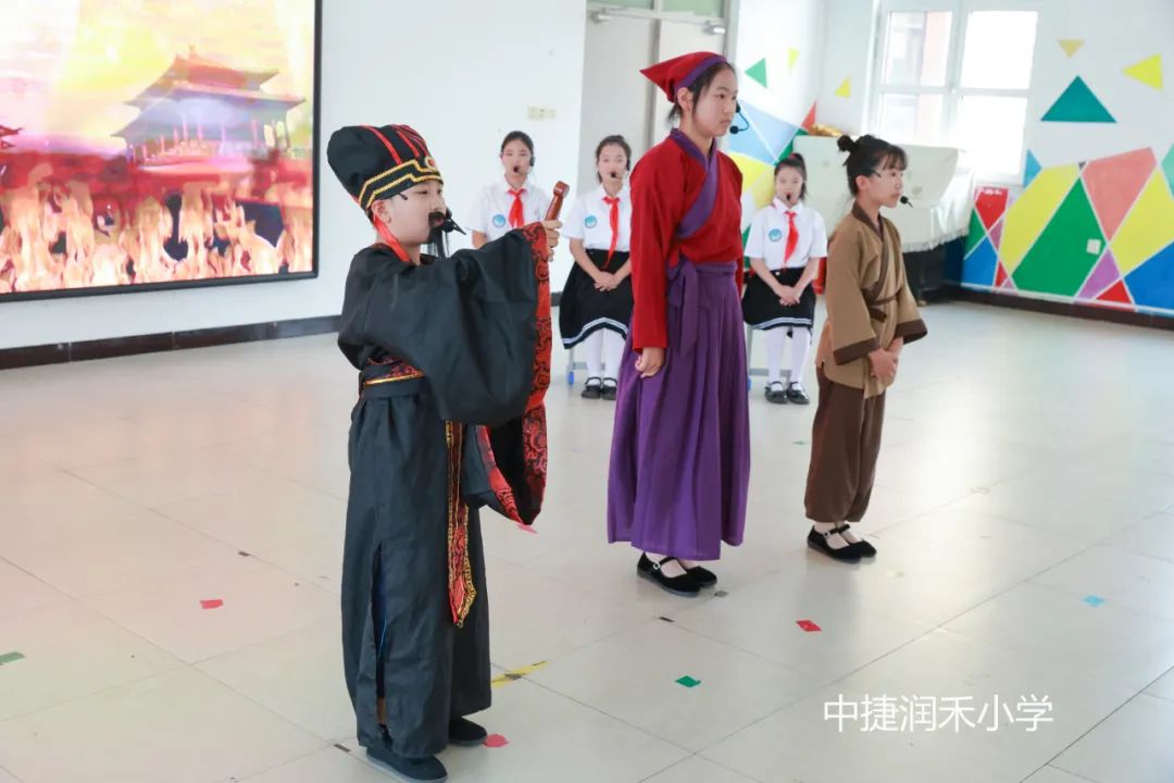 满园书香,悦读悦享——全区小学“阅读推进及成果展示”活动在润禾小学举行 第26张