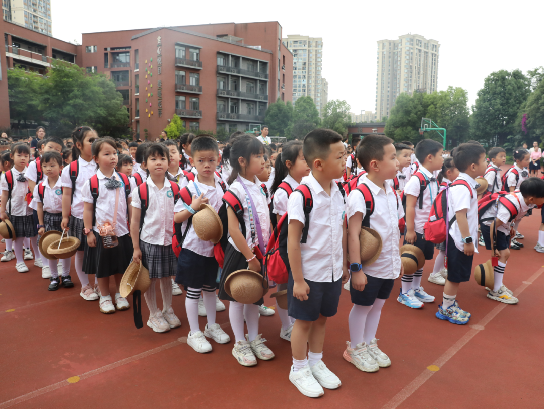 【学前教育宣传月】体验小学 “幼”见成长——同茂幼儿园大班组小学体验日活动 第47张