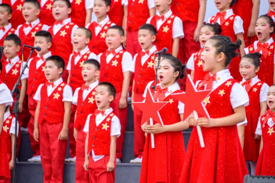 南充市西河路小学:童年印象  艺美繁春——第二十四届校园艺术节暨学科融合成果展演 第31张