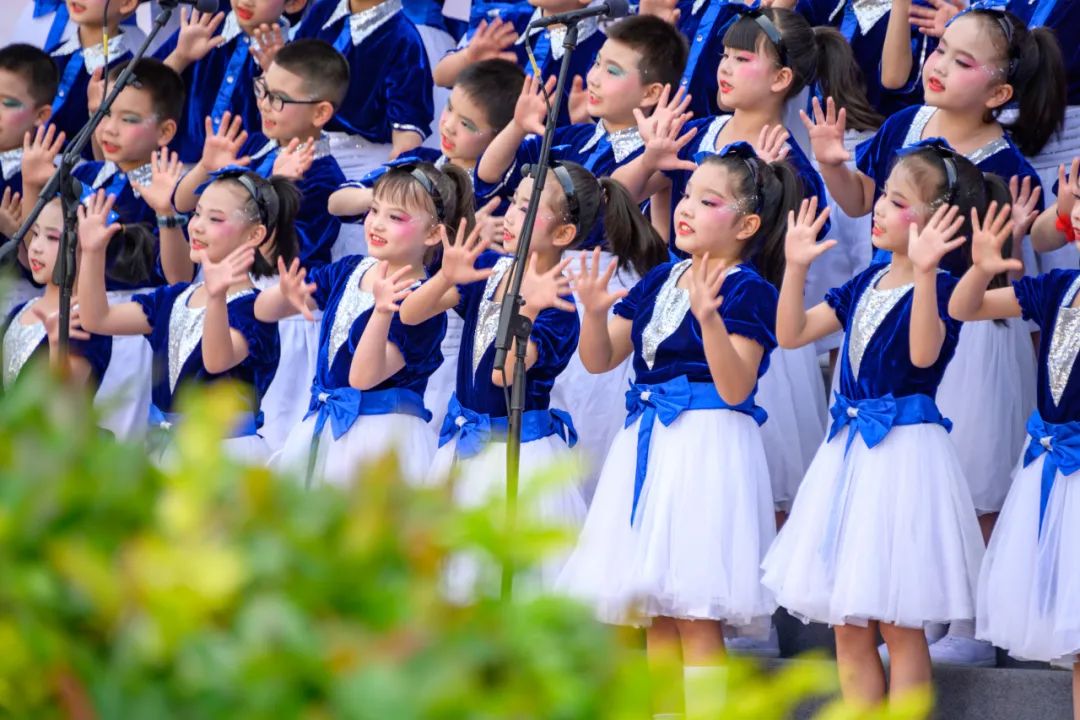 南充市西河路小学:童年印象  艺美繁春——第二十四届校园艺术节暨学科融合成果展演 第37张