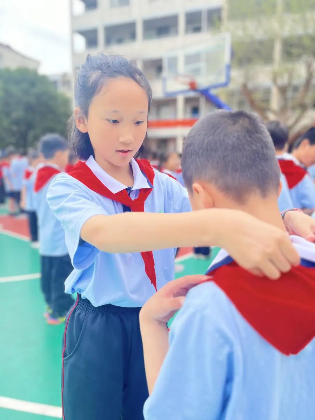 “红领巾爱祖国”——贵溪市实验小学一年级第一批少先队员入队仪式 第12张